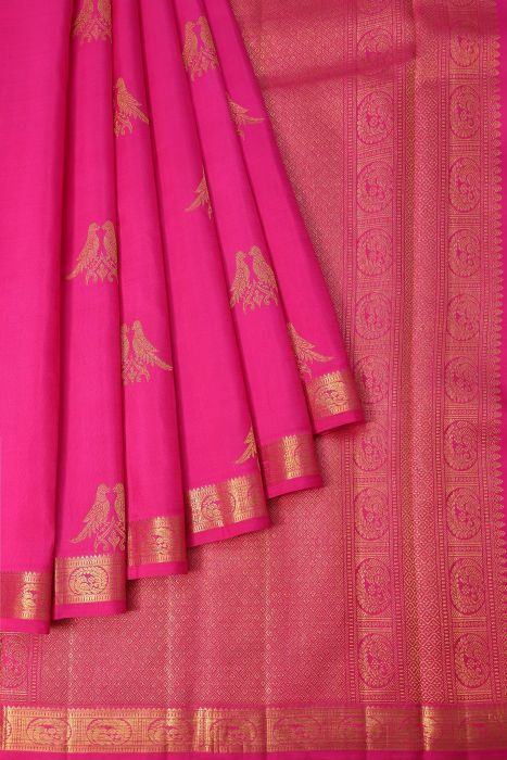 Kurnool, Clothing & Accessories, Buy Luxury Wedding Sarees For Dulhan | Mavuris