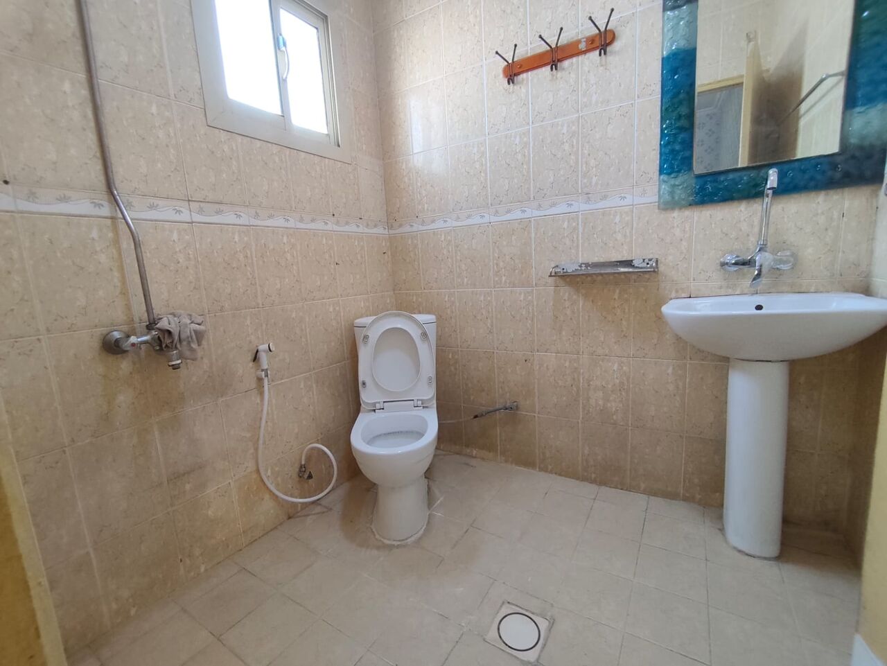 Manama, Apartments, Flats, Houses & Villas, BHD 130/year,  1 BR,  Tashan:- Rooftop Studio Flat On Rent With Unlimited Ewa..