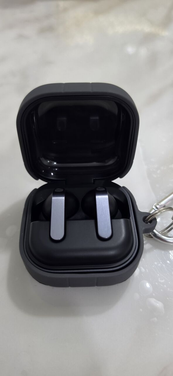 Al Malaz, Appliances, SAR 750,  Samsung Buds Pro 4 Black