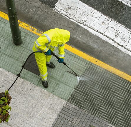 Melbourne, Cleaning, Dirty Driveway? Don&rsquo;t Let It Cost You More Later