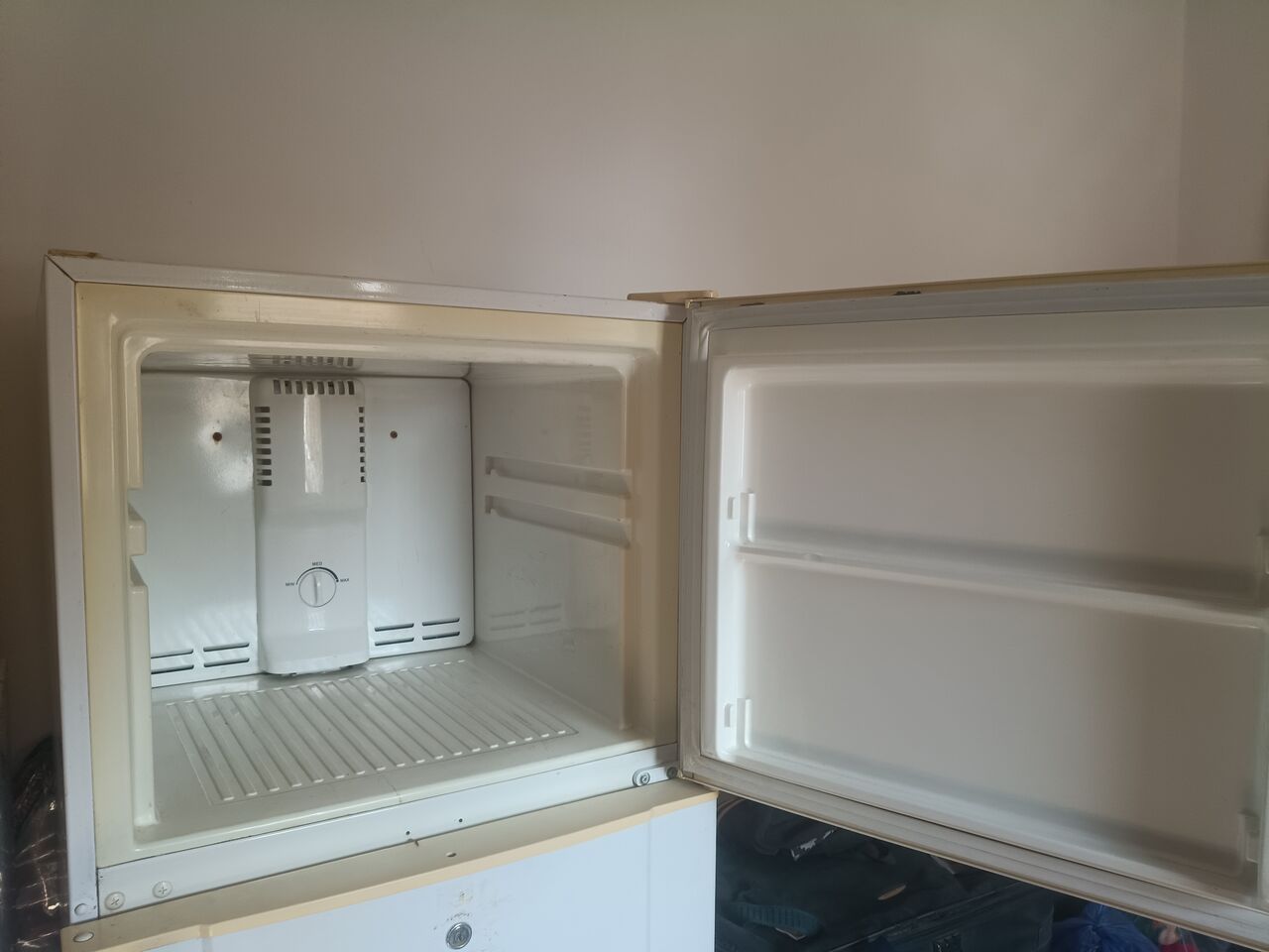 Al Rabwah, Household Items, SAR 750,  Fridge