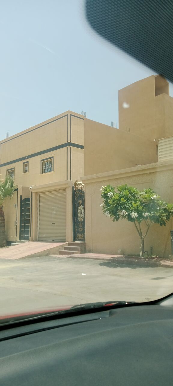 Dhahrat Laban, Apartments, Flats, Houses & Villas, Family And Bchlor Apartment Available For Rent In Laban