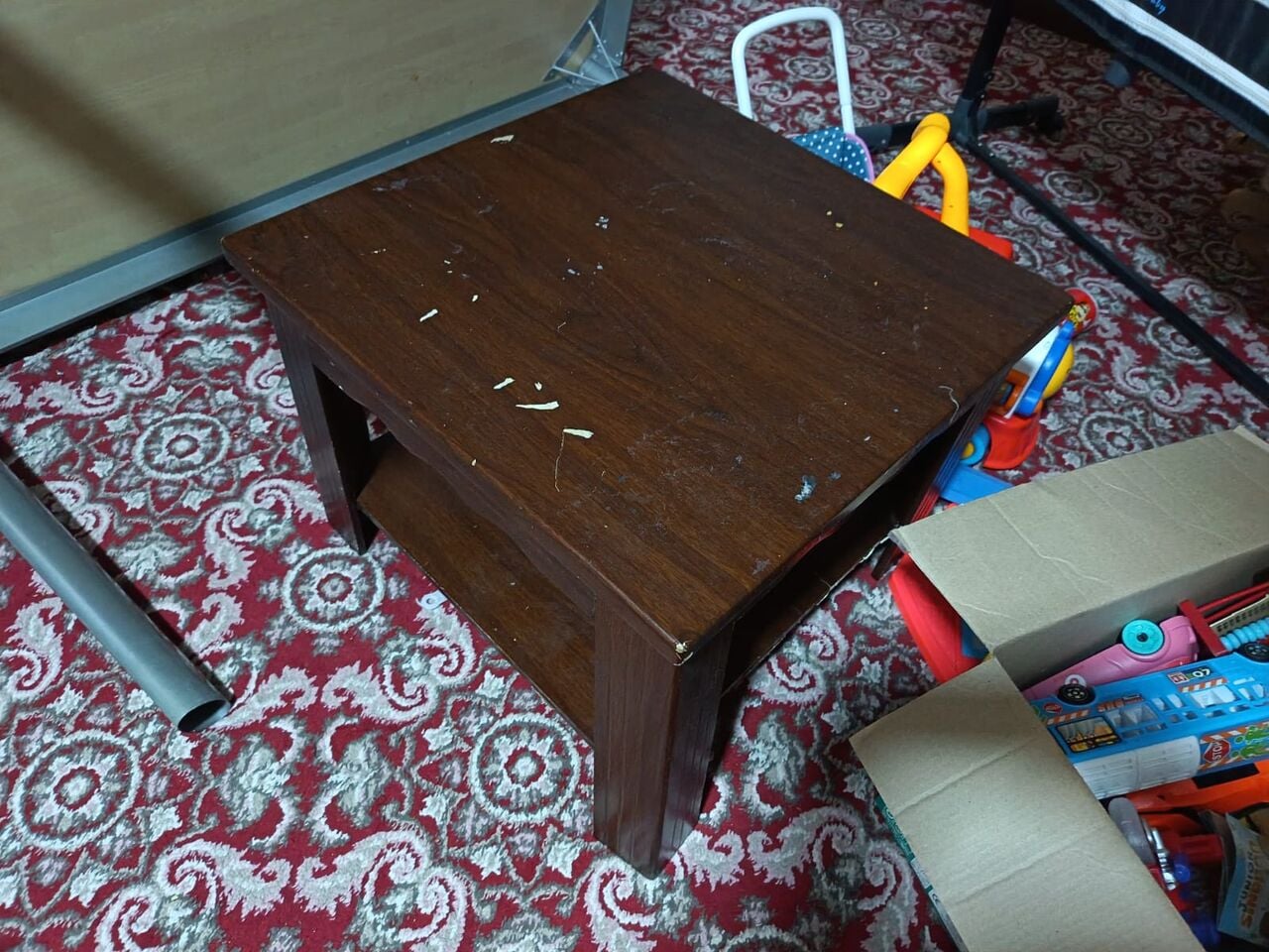 Al Khobar Al Shamalia, Furniture, SAR 500,  Sofa Set 4 Pieces , 2 Corners And Smal Side Tables. Price= 500 Sar