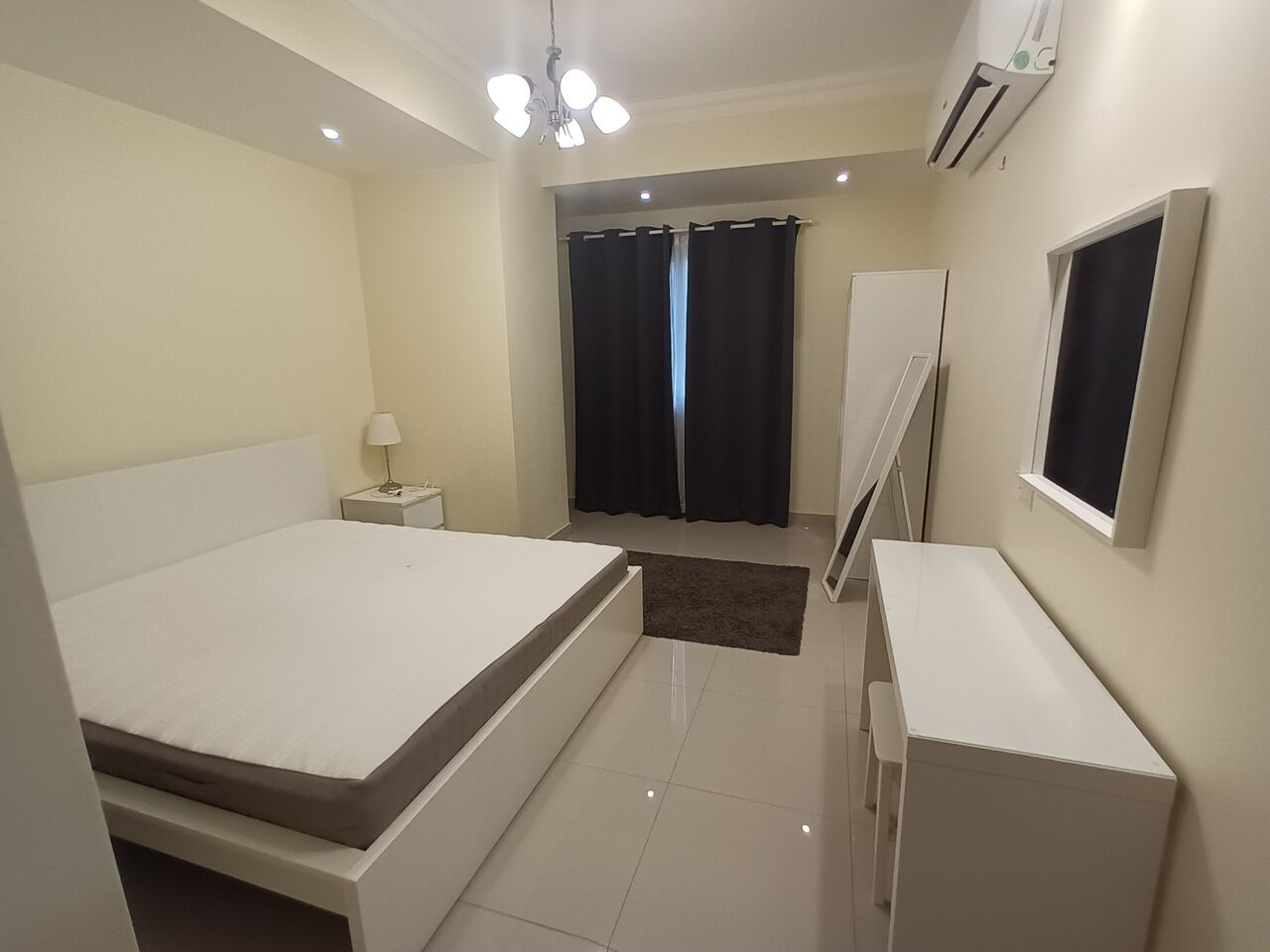 Juffair, Apartments, Flats, Houses & Villas, BHD 300/month,  Furnished,  2 BR,  120 Sq. Meter,  Furnished 2 Bedroom Flat For Rent In Juffair