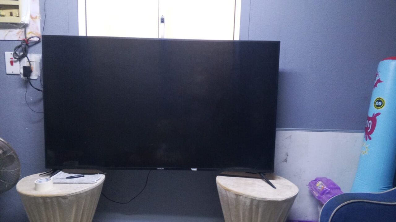 Riyadh, Air Conditioners, SAR 300150,  AC And 54 Inch TV