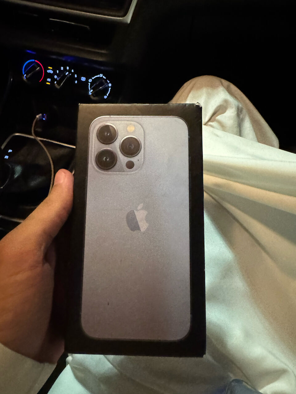 Dammam, Mobile Phones, SAR 1200,  IPhone 13 Pro 256GB, Clean, Never Opened, With A Minor Crack In The Corner Of The Screen,