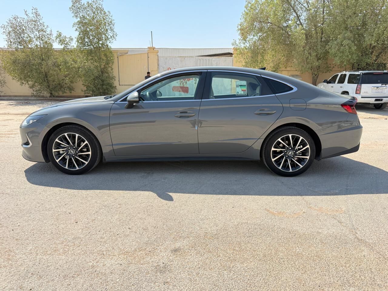 Riyadh, Vehicles, Cars & Trucks , SAR 11,  Hyundai Sonata,  2022,  Automatic,  92000 KM,  , , , MID OPTION For Sale
