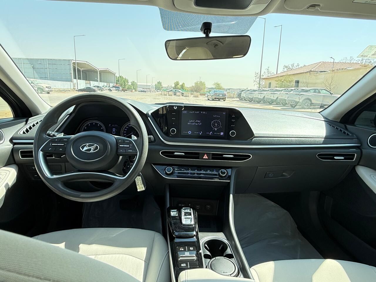 Riyadh, Vehicles, Cars & Trucks , SAR 11,  Hyundai Sonata,  2022,  Automatic,  92000 KM,  , , , MID OPTION For Sale