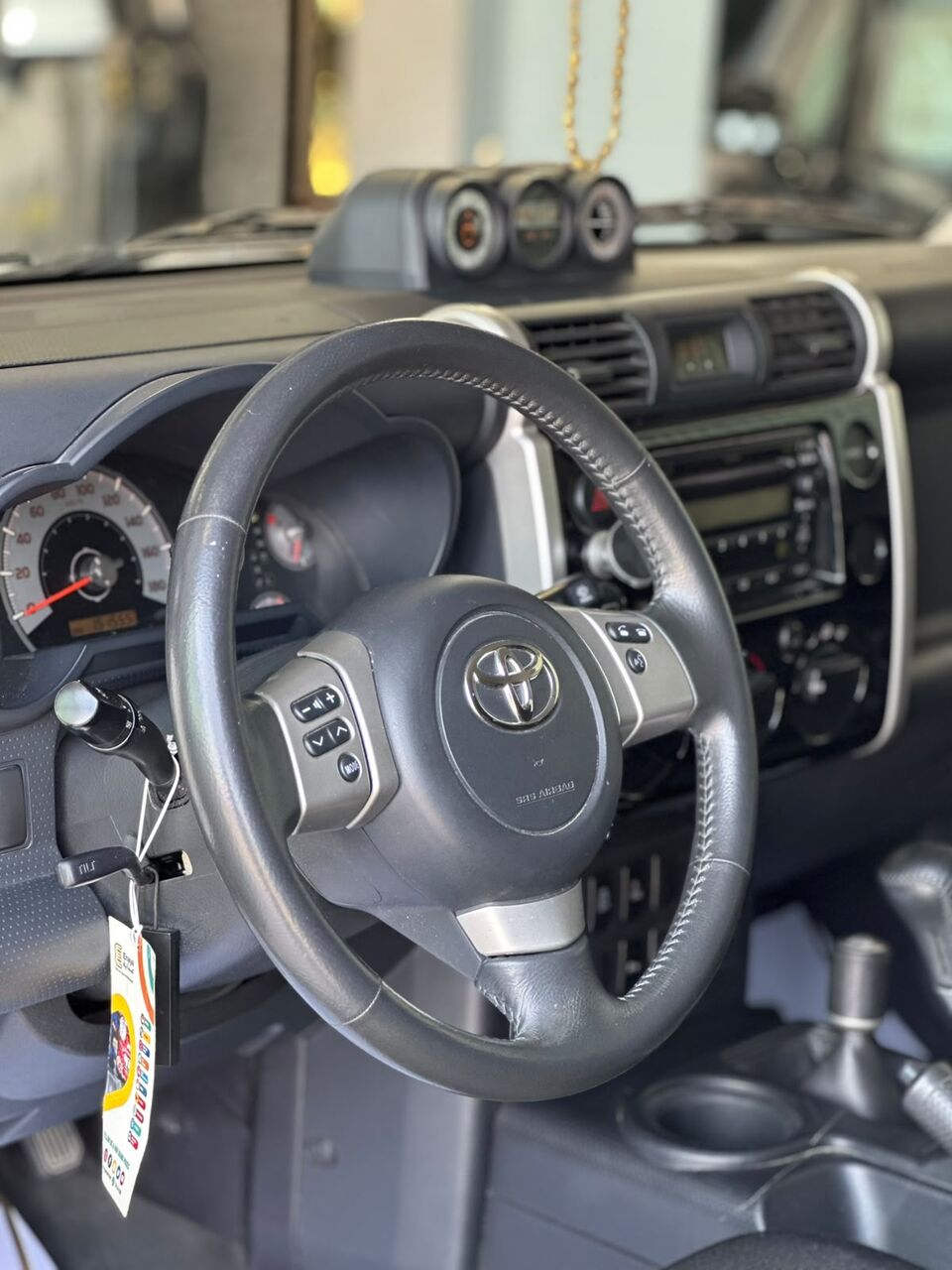 Riffa, Vehicles, Cars & Trucks , BHD 8000,  TOYOTA FJ CRUISER TRD 4X4 2015 WHITE,  2015,  Automatic,  151000 KM,