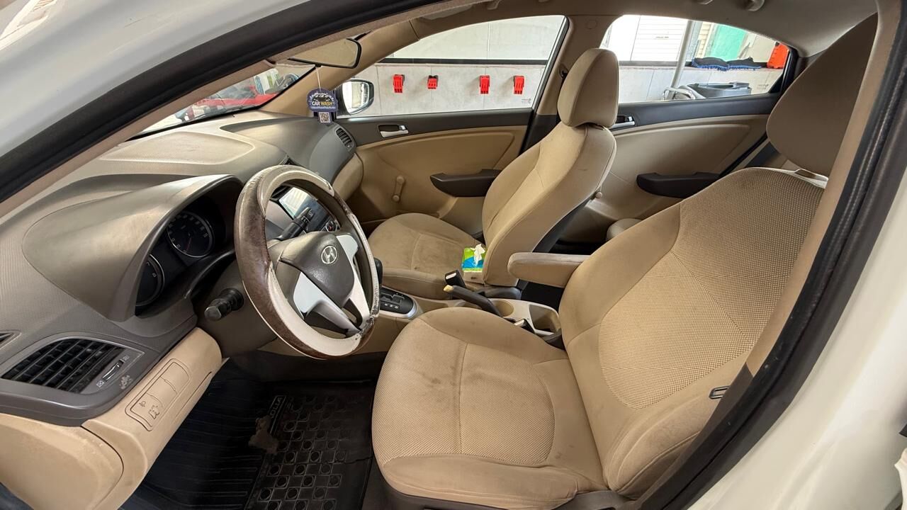 Madinah, Vehicles, Cars & Trucks , SAR 15000,  Hyundai Accent,  2012,  Automatic,  183200 KM,  Hyunadi Accent For Sale (  Model)