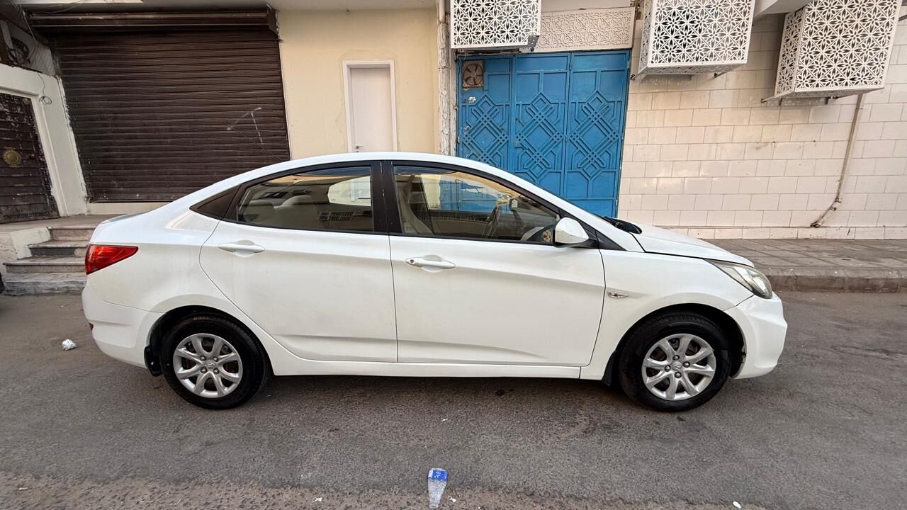 Madinah, Vehicles, Cars & Trucks , SAR 15000,  Hyundai Accent,  2012,  Automatic,  183200 KM,  Hyunadi Accent For Sale (  Model)