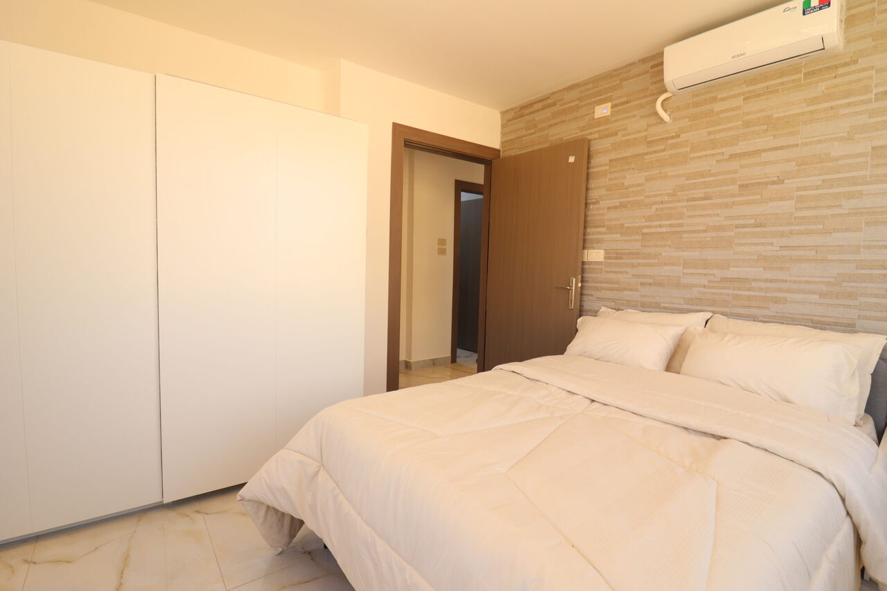 Jabal Al-Weibdeh, Apts/Flats Wanted, JOD 12000/year,  Furnished,  2 BR,  Beautiful Two-Bedroom Apartment In Jabal Al-Weibdeh 🏡✨