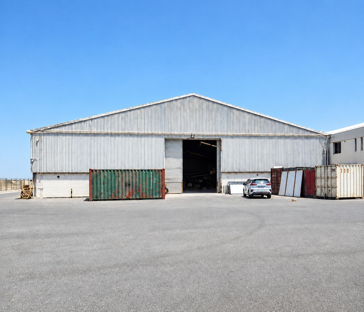 Sitra, Warehouses, BHD 2700,  900 SQM Warehouse For Rent In Al Bandar, Sitra, Bahrain &ndash; BHD 2,700/Month