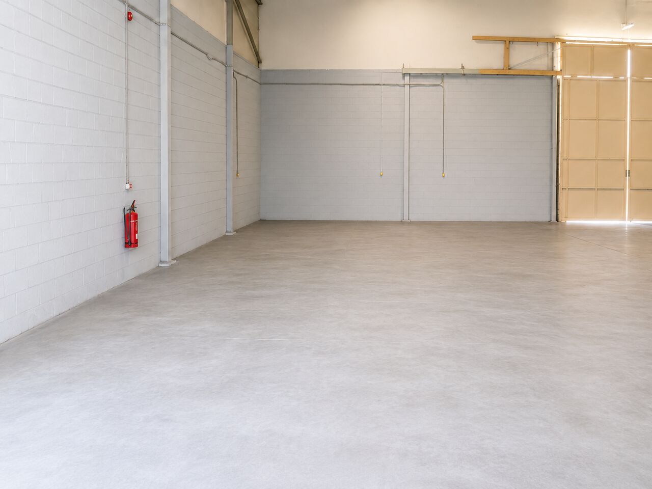 Sitra, Warehouses, BHD 2700,  900 SQM Warehouse For Rent In Al Bandar, Sitra, Bahrain &ndash; BHD 2,700/Month