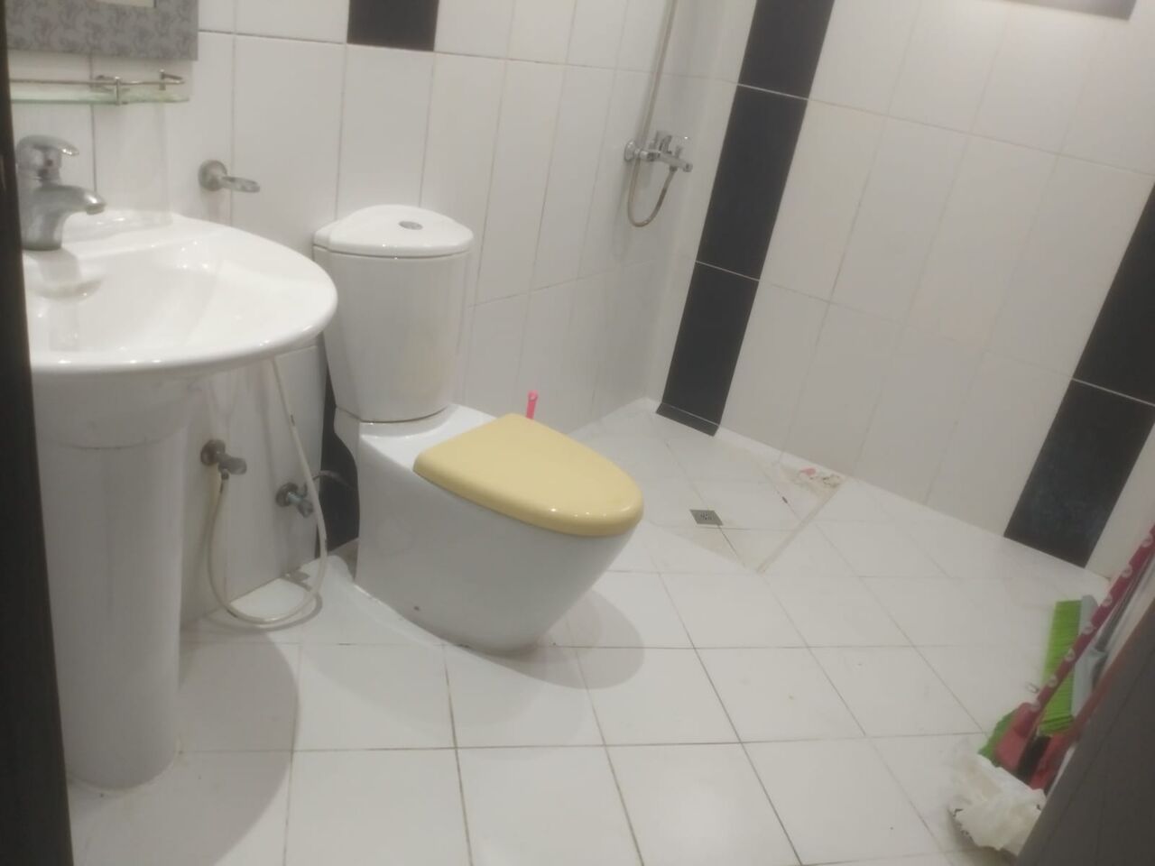 Riffa, Apartments, Flats, Houses & Villas, BHD 230/month,  2 BR,  120 Sq. Meter,  2bhk Flat For Rent In Riffa
