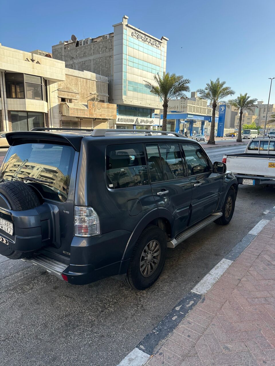 Dammam, Vehicles, Cars & Trucks , SAR 21000,  Mitsubishi Pajero,  2010,  Automatic,  685000 KM,   For Sale