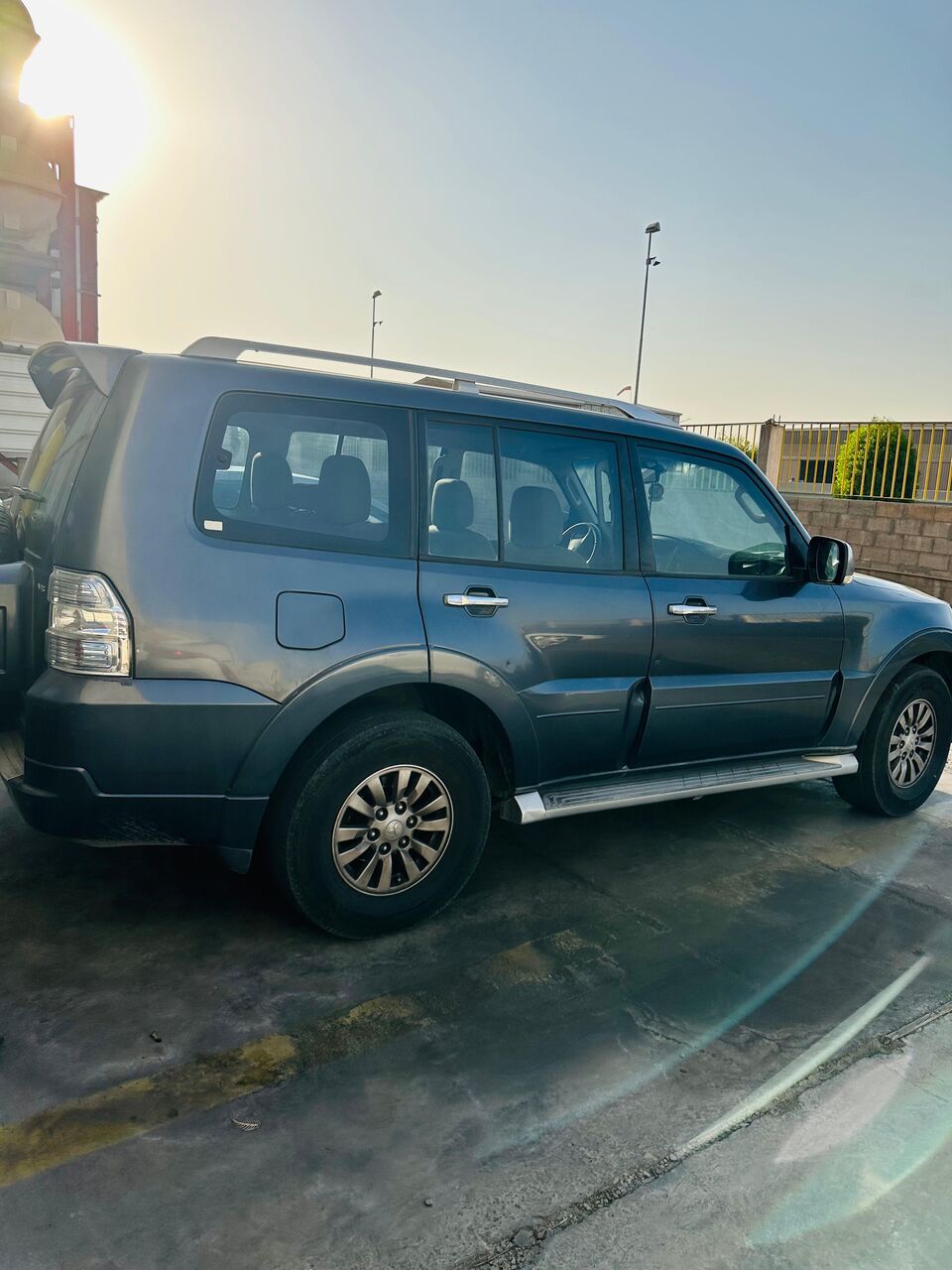 Dammam, Vehicles, Cars & Trucks , SAR 21000,  Mitsubishi Pajero,  2010,  Automatic,  685000 KM,   For Sale