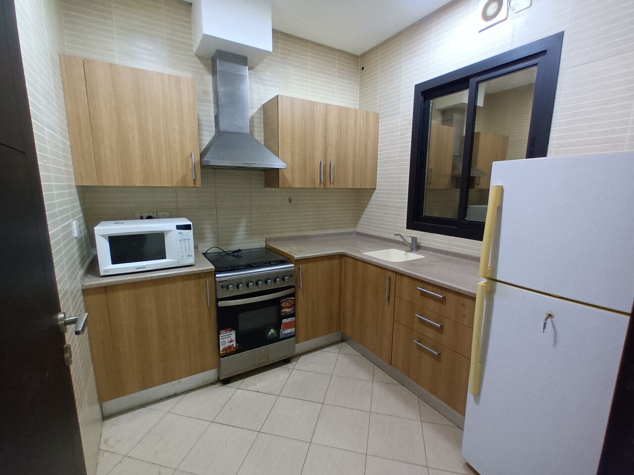 Manama, Apartments, Flats, Houses & Villas, BHD 340/month,  Furnished,  2 BR,  120 Sq. Meter,  Furnished 2 Bedroom Flat For Rent