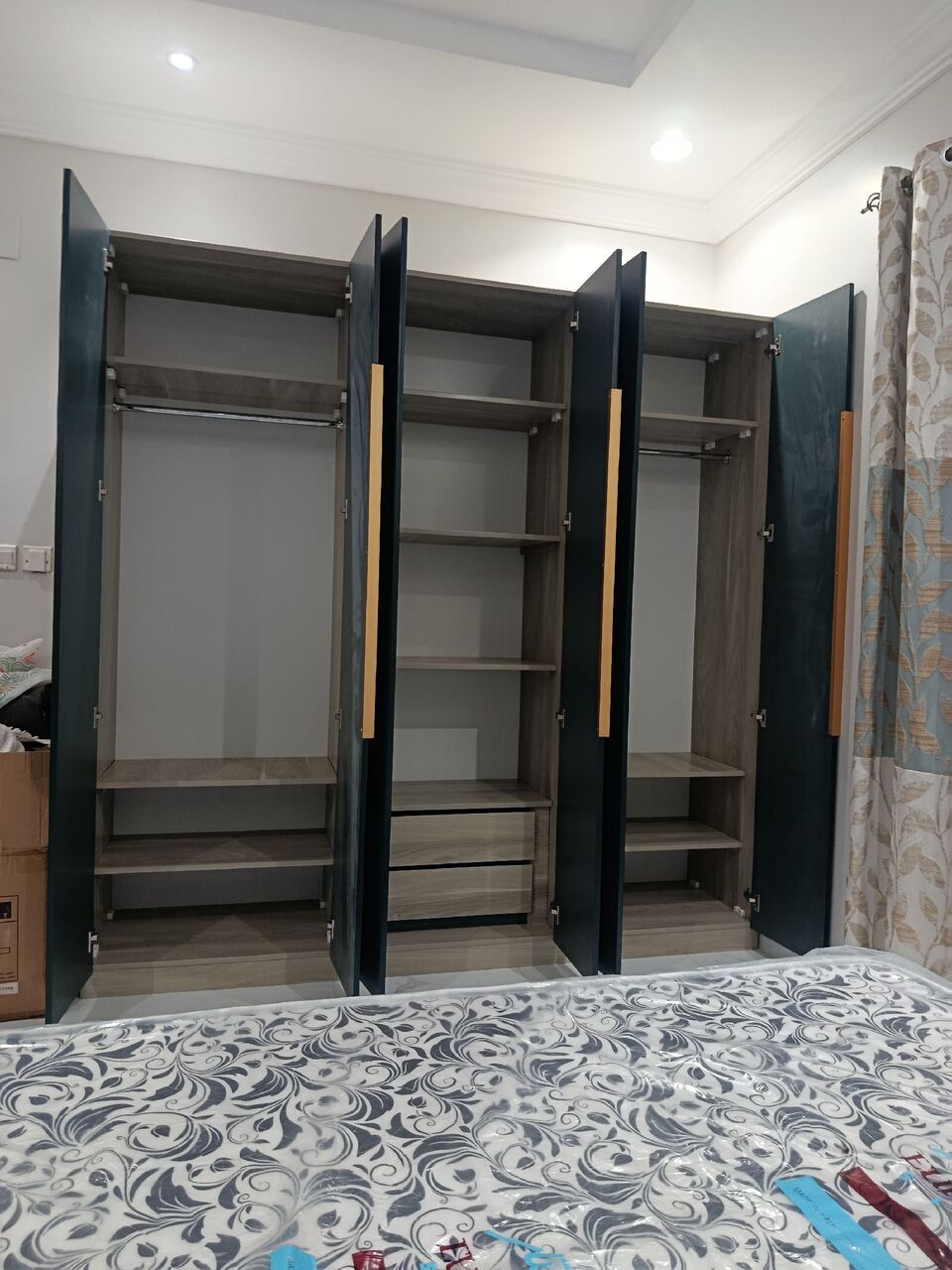 Jeddah, Furniture, SAR 1,  New Complete Bedroom Set For Sale
