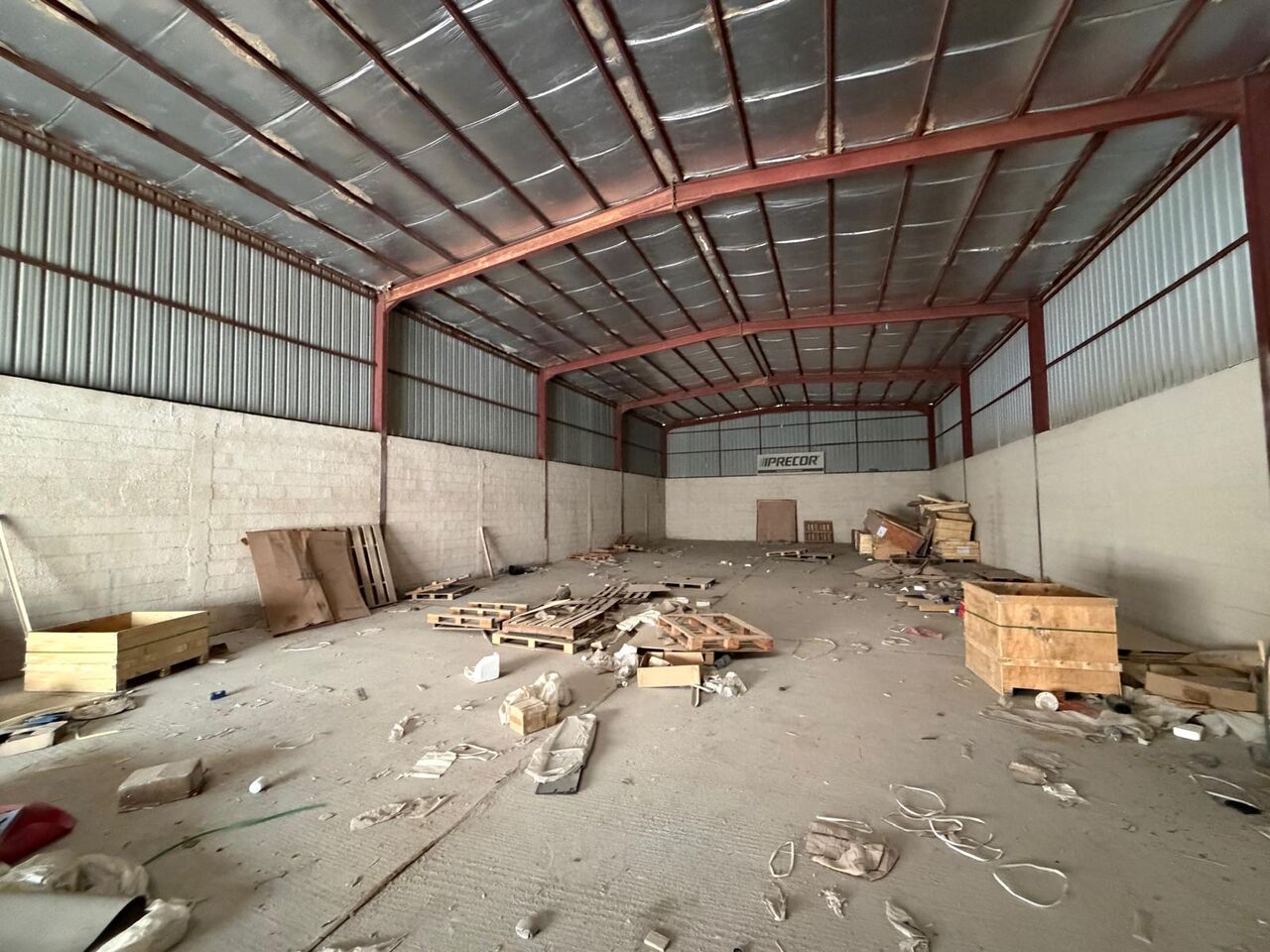 Manama, Warehouses, BHD 400,  360 Sq. Meter,  Storage Space For Rent In Maameer