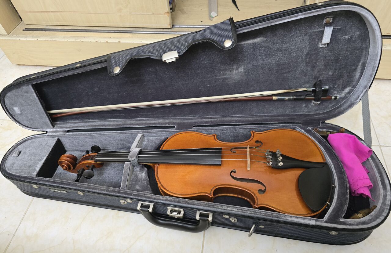 Manama, Musical Instruments, BHD 180,  Yamaha Violin V7 4/4