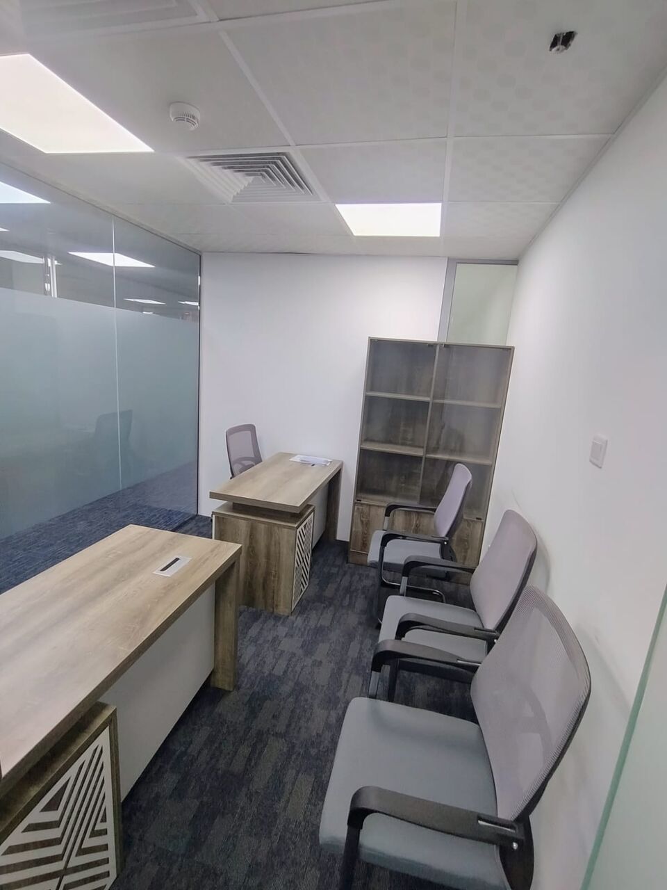 Deira, Offices, AED 19999,  110 Sq. Feet,  Furnished Office Space Available For Rent In Deira,Dubai.