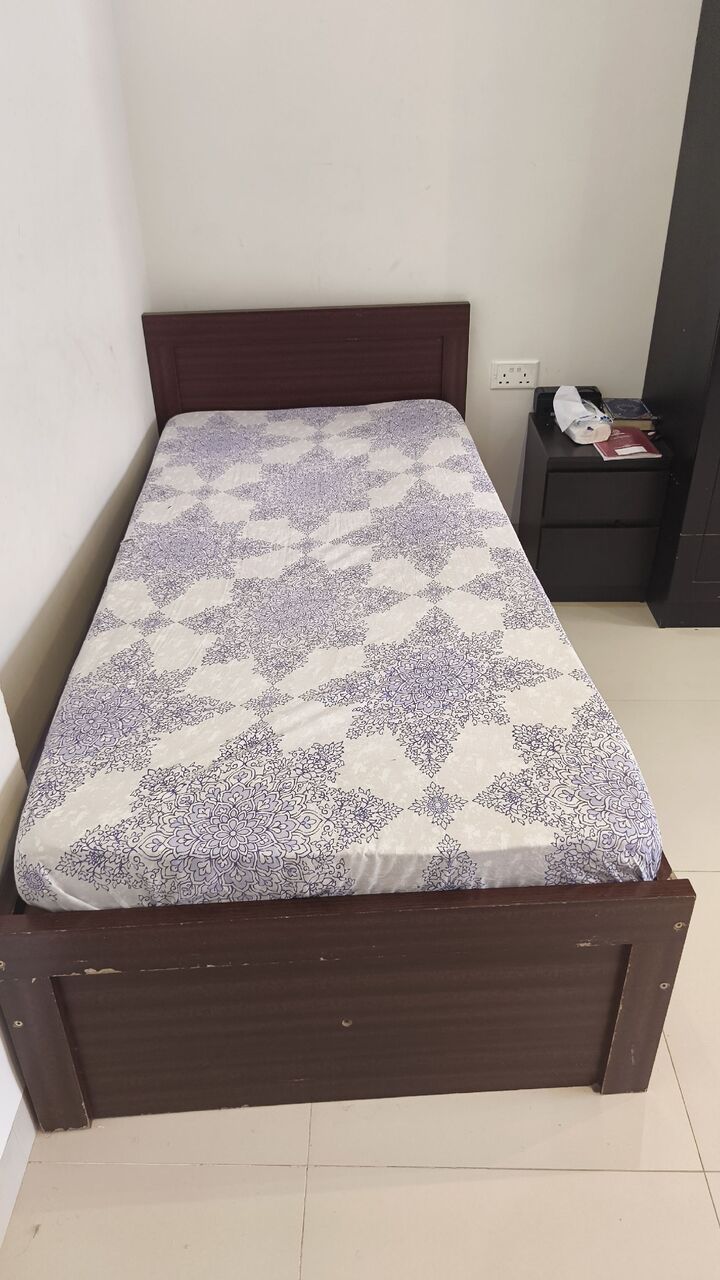 Manama, Furniture, BHD 30,  2 Two Single Beds With Mattress  2 سريرين سنجل (نفر) مع الفرشات (الماترس