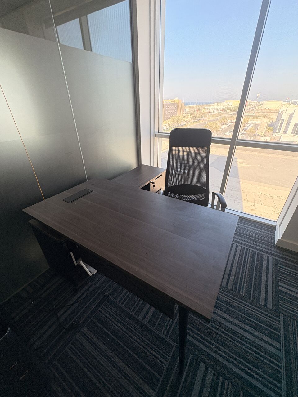 Hidd, Furniture, Office Furniture For Sale- Excellent Condition ( Like New ) Without Any Scratches