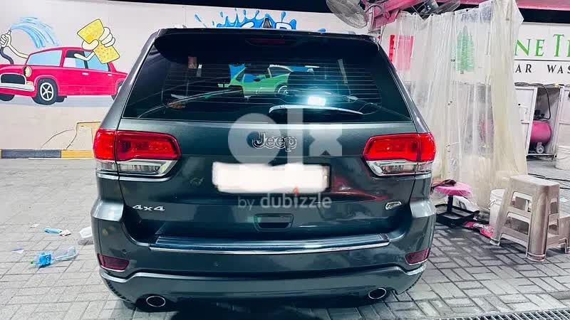 Juffair, Vehicles, Cars & Trucks , BHD 5100,  Jeep Grand Cherokee Overland 5.7 Hemi V8 Full Option Passing May 2027,  2015,  Automatic,  200000 KM,