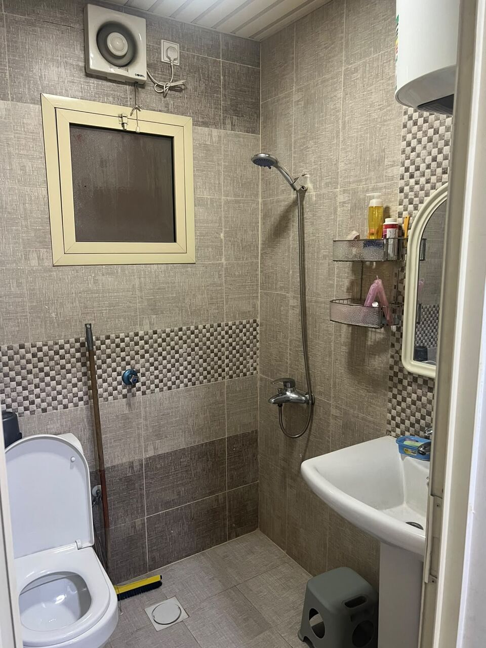 Al Jubail Al Balad, Apartments, Flats, Houses & Villas, SAR 25000/year,  2 BR,  95 Sq. Meter,  🏠 Unfurnished Flat For Rent – Al Merqab, Jubail (Annual: 25,000)