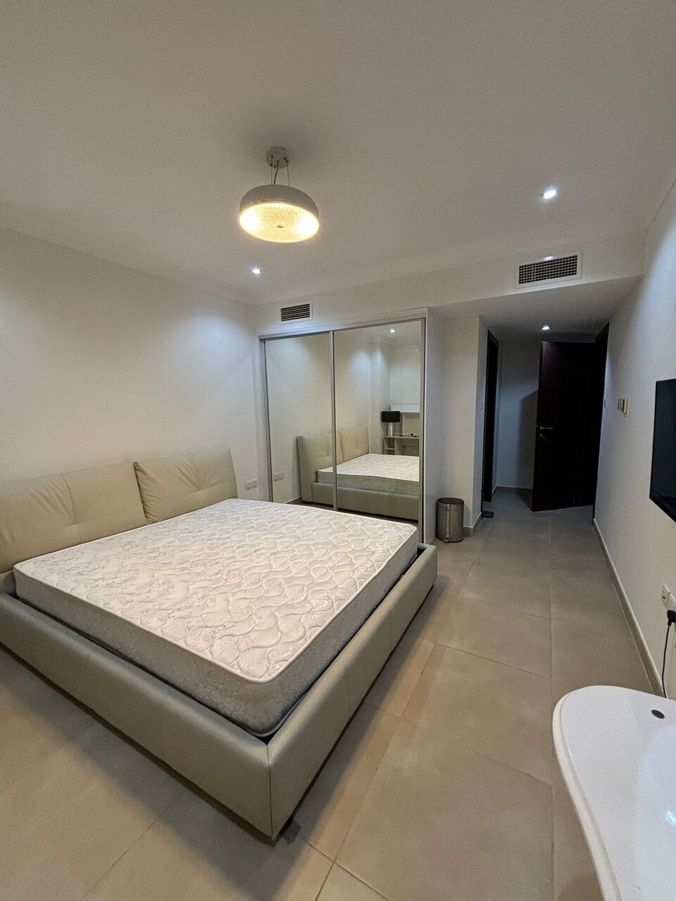 Juffair, Apartments, Flats, Houses & Villas, BHD 350/month,  3 BR,  134 Sq. Meter,  Flat For Rent