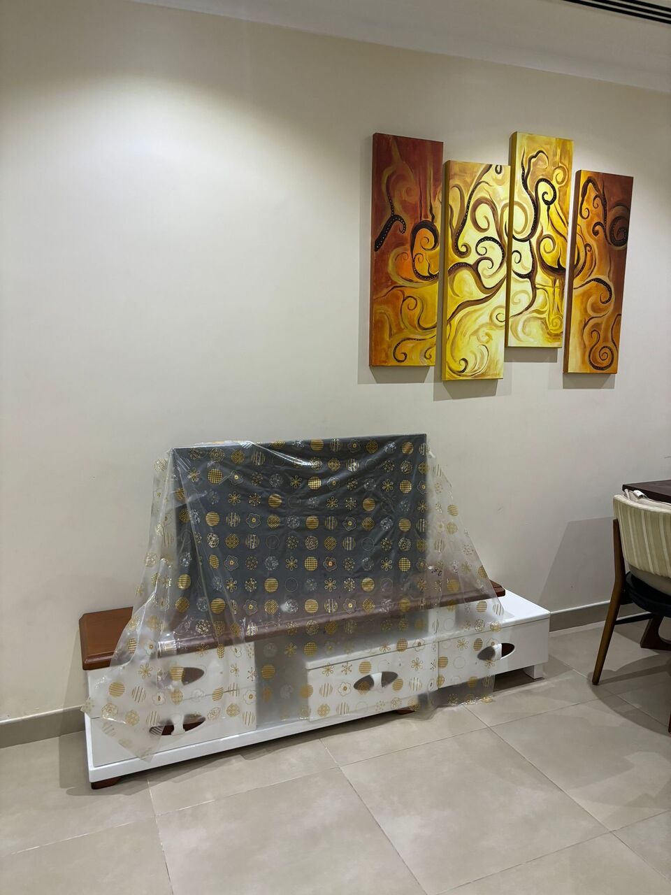 Juffair, Apartments, Flats, Houses & Villas, BHD 350/month,  3 BR,  134 Sq. Meter,  Flat For Rent