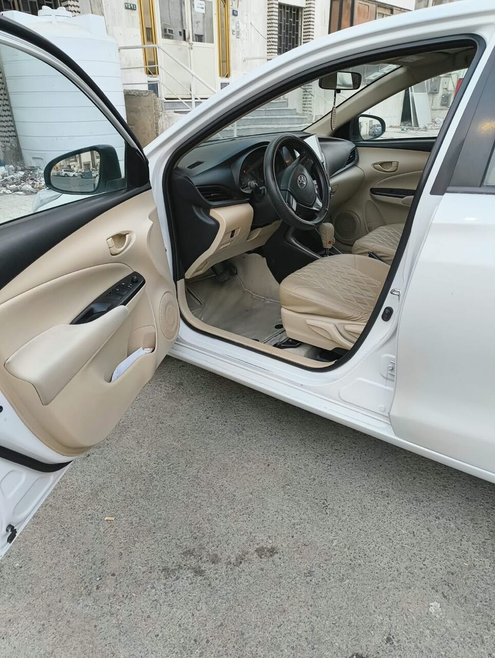 Jeddah, Vehicles, Cars & Trucks , SAR 35,  Toyota Yaris Y 1.5,  2022,  Automatic,  217600 KM,