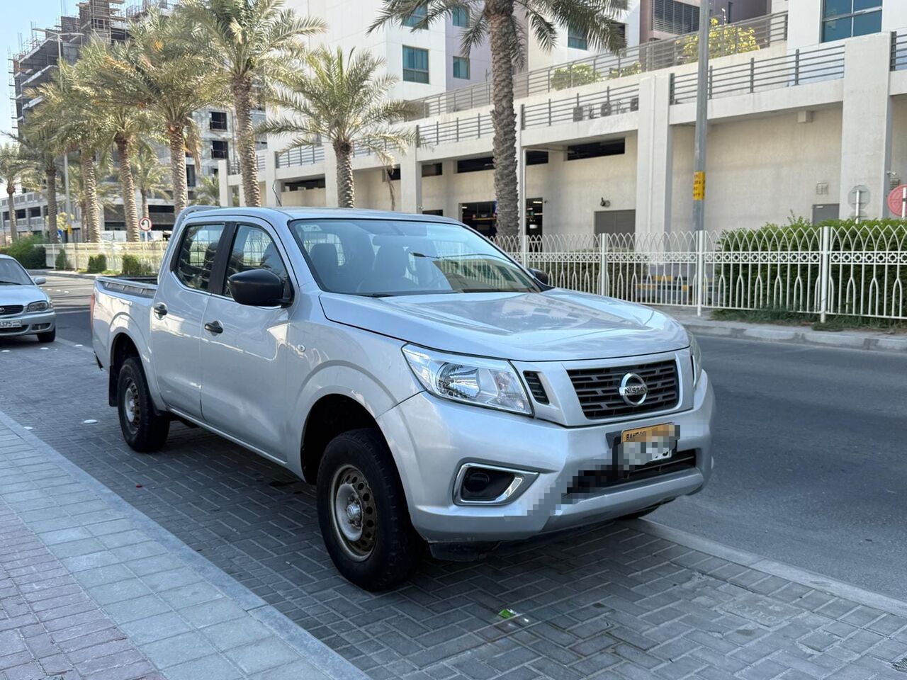 Budaiya, Vehicles, Cars & Trucks , BHD 2800,  Nissan Navara,  2016,  Automatic,  122345 KM,