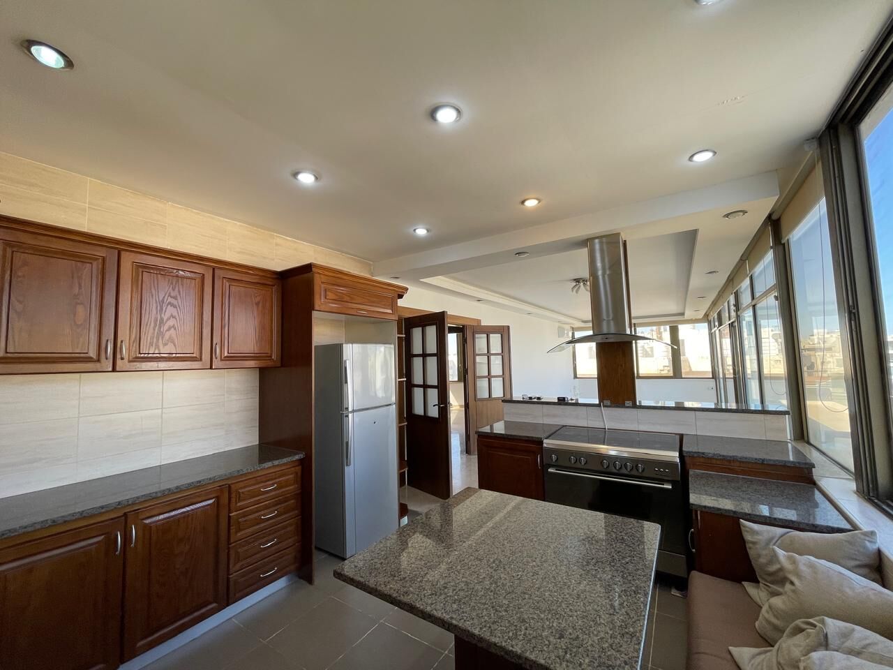 Abdoun, Apartments, Flats, Houses & Villas, JOD 11/year,  2 BR,  150 Sq. Meter,  Rooftop Apartment For Rent