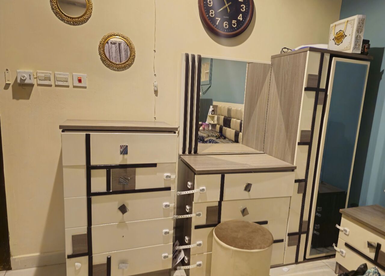 Riyadh, Furniture, SAR 1500,  Bedroom Set For Sale In Good Condition