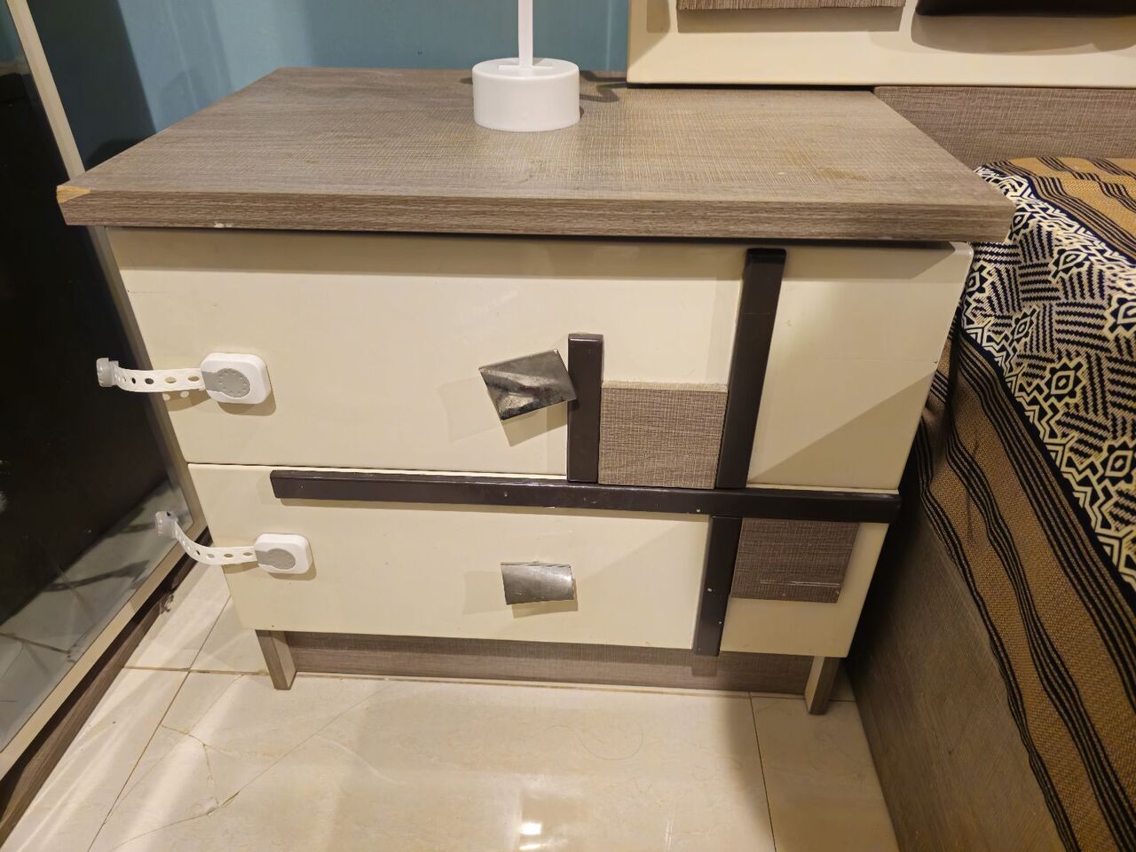 Riyadh, Furniture, SAR 1500,  Bedroom Set For Sale In Good Condition