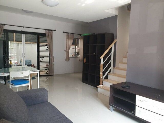 Bangkok, Real Estate For Sale, THB 3000000,  3 BR,  18 Sq. Feet,  ขายด่วน ทาวเฮ้าส์ 18 ตร.ว. ราคา 3 ลบ. 3นอน2น