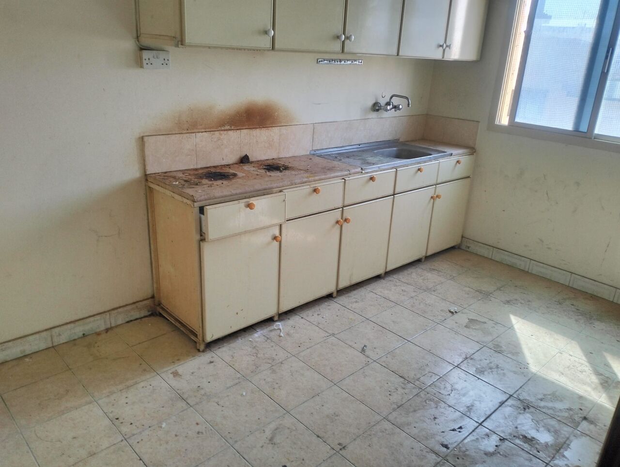 Manama, Apartments, Flats, Houses & Villas, BHD 150/month,  2 BR,  110 Sq. Meter,  2 Bedroom Flat For Rent In Manama