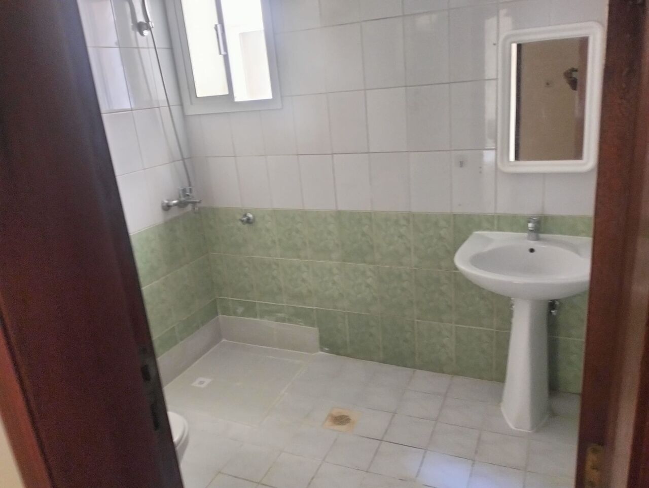 Manama, Apartments, Flats, Houses & Villas, BHD 110/month,  1 BR,  100 Sq. Meter,  1 Bedroom Flat For Rent In Manama