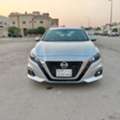 SAR 55000,  Nissan Altima,  2022,  Automatic,  113000 KM,    Mid Options With Sunroof For Sale Urgent Sales