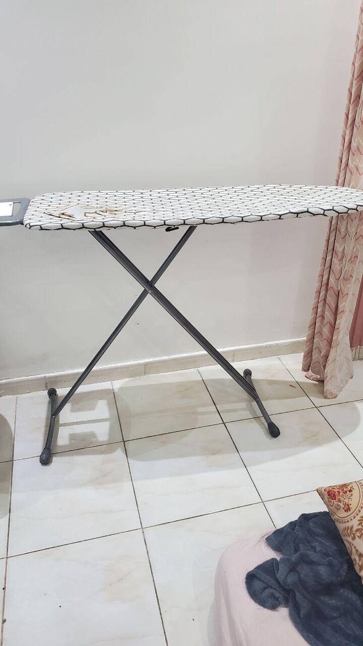 Jeddah, Household Items, SAR 30,  Ikea Iron Table