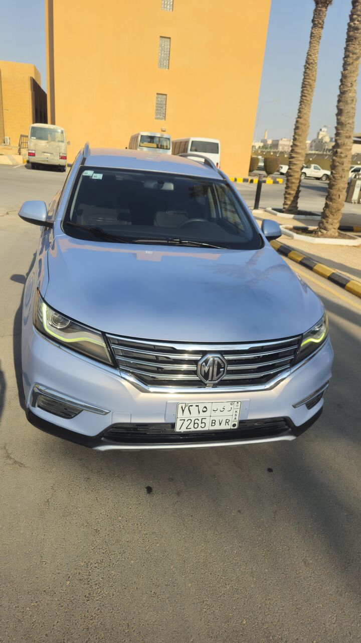Riyadh, Vehicles, Cars & Trucks , SAR 37000,  MG RX5,  2022,  Automatic,  90000 KM,