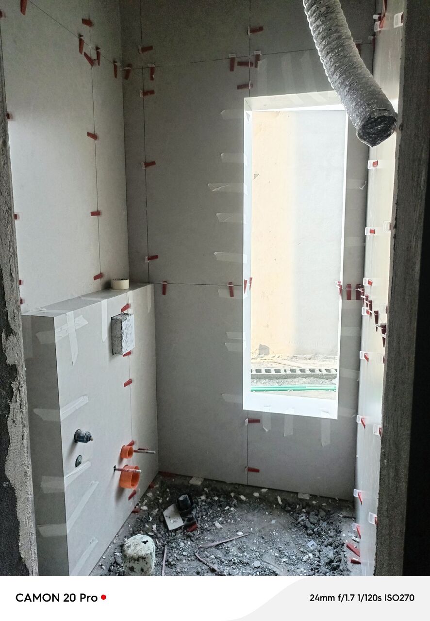 Dammam, Construction, مبلط البورسلان بلاط و رخام عازل تكسير و ترم