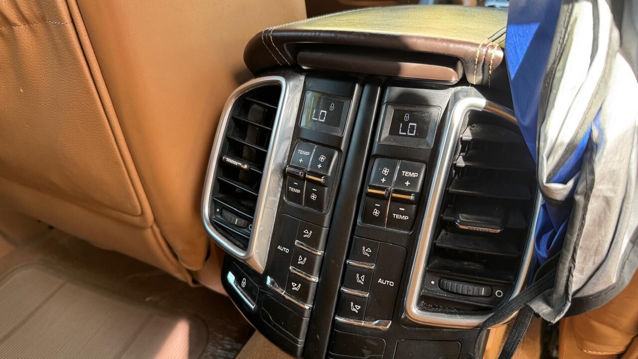 Jeddah, Vehicles, Cars & Trucks , SAR 65,  Porsche Cayenne S,  2013,  Automatic,  200000 KM,    4.8L V6 Engine Mileage: ~200,000 Km (averaging 15,000 Km Per Year)