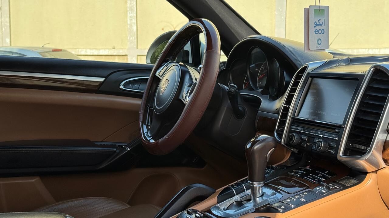 Jeddah, Vehicles, Cars & Trucks , SAR 65,  Porsche Cayenne S,  2013,  Automatic,  200000 KM,    4.8L V6 Engine Mileage: ~200,000 Km (averaging 15,000 Km Per Year)