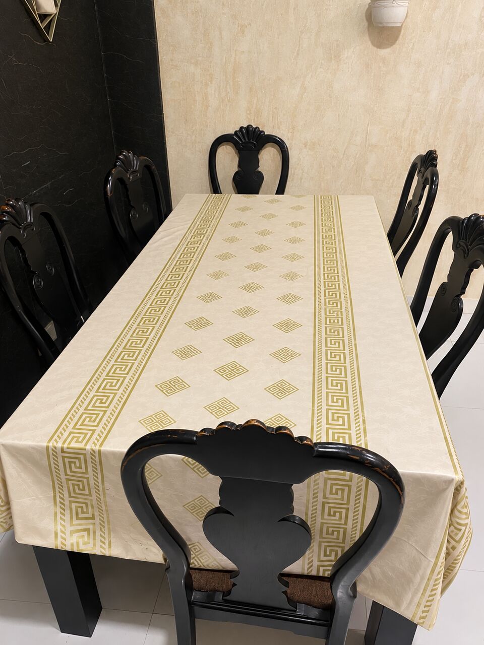 Tubli, Furniture, BHD 25,  Dining Table 6 Seater For Sale