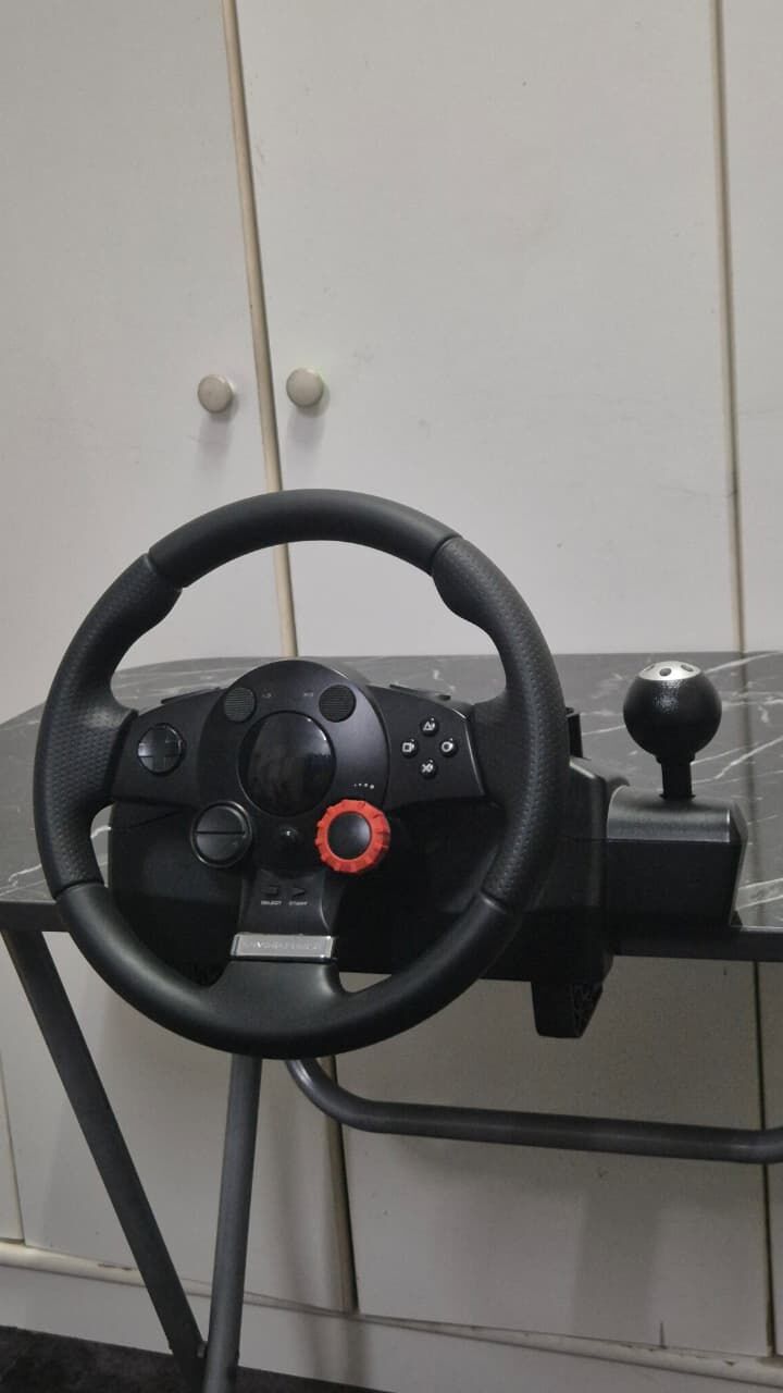 Jubail, Household Items, SAR 250,  URGENT: Logitech DFGT Racing Wheel 900° Force Feedback + Pedals