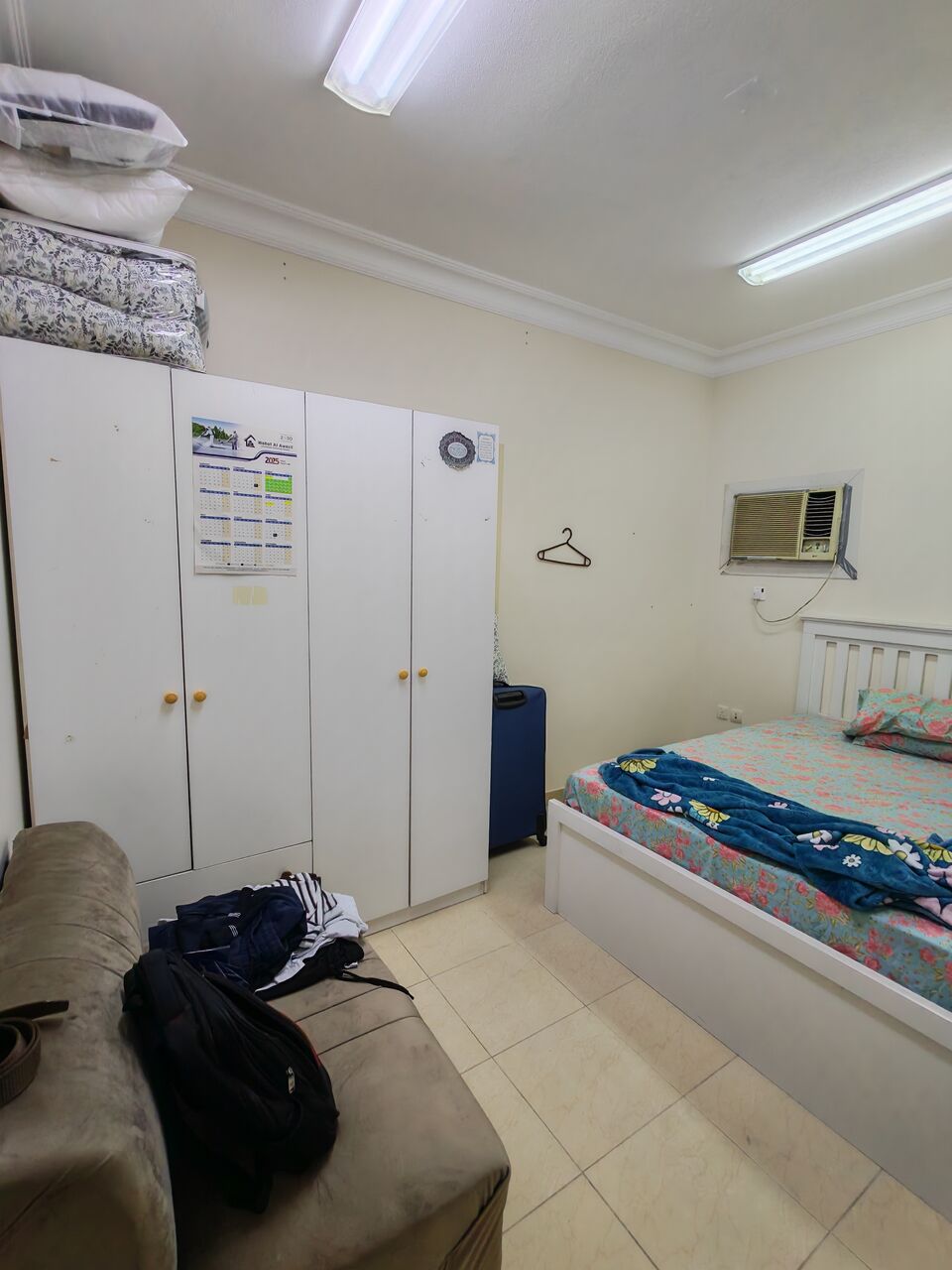 Khobar, Rooms for Rent, SAR 1200/month,  FURNISHED ROOM WITH ATTACHED BATHROOM FOR A BACHELOR.