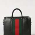 AED 900,  New Handbags & Everyday Fashion
